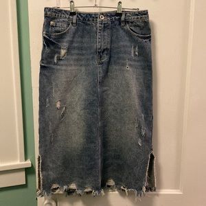 LiLi Sidonio (Molly Bracken) Long Jean Skirt